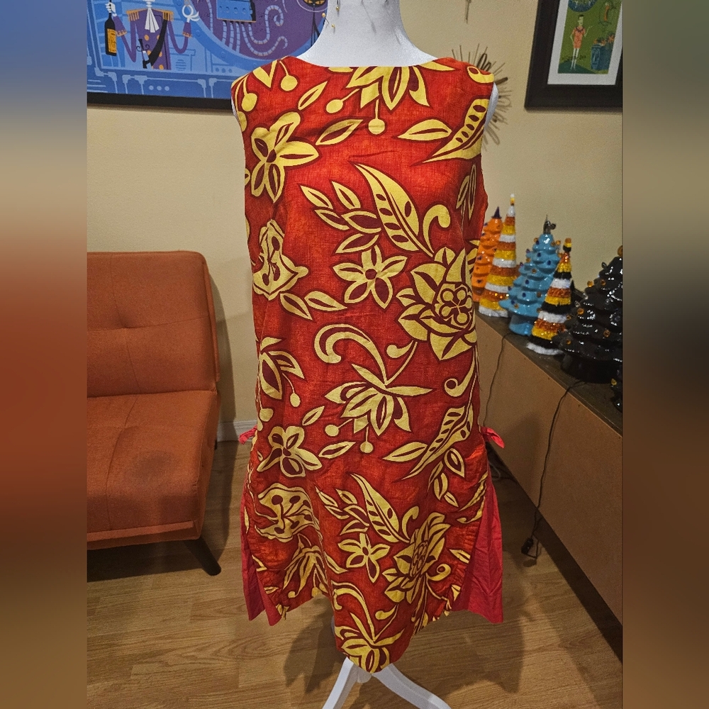 Red and Yellow Vintage Tropical Matchy Set